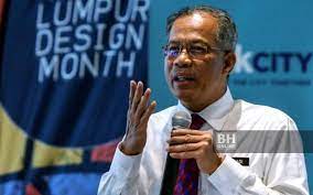 Dewan bandaraya kuala lumpur (dbkl) memfokuskan perancangan masa hadapan dan jangka panjang dengan menyediakan pelan pembangunan kuala lumpur 2040. Mahadi Dilantik Datuk Bandar Kuala Lumpur Yang Baharu