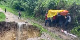 Asciende a tres las personas fallecidas por lluvias en el país