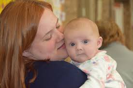 Elaine Syrett's Instagram, Facebook & TikTok