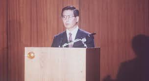 His father, naoichi fujimori, in order to escape from the poverty of his native village kumamoto in southern japan, had originally wished to emigrate to hawaii, but because of. Alberto Fujimori El Polemico Ex Presidente Que Divide A Peru Politica El Comercio Peru
