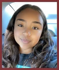 Elaine Denny's Instagram, Twitter & Facebook