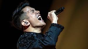 The song is scheduled to represent austria in the eurovision song contest 2021 in rotterdam, the netherlands. Vincent Buenos Zweites Mal Auf Der Esc Buhne Oe3 Orf At