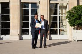 Geoffroy guigou, le cofondateur de younited crédit, est a présenté sur la scène du bang de et c'est d'ailleurs dans cette période de crise sanitaire que geoffroy guigou a décidé de donner du sens à. Geoffroy Guigou Geoffroyguigou Twitter