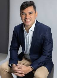 Dr. Sérgio Moura: Início