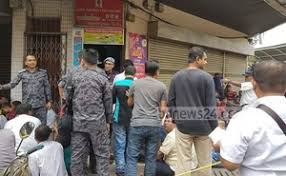 The immigration department office official site has not published the 1 see news coverage on the extension and the original 16 march mco order. Malaysia Detains Illegal Immigrants In Raid On Bangla Market In Kuala Lumpur