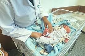 Paraná amplia triagem neonatal e passa a rastrear até 51 doenças em recém-nascidos