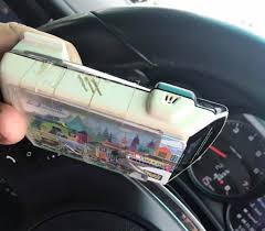 Smart tag ini memiliki ukuran yang mungil berbentuk kotak dengan dimensi sekitar 3,5 cm di setiap sisinya. Smart Tag Baru Sangat Teruk Dan Penyelesaiannya Denaihati