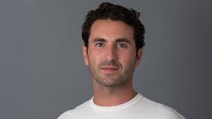 The 2025 Marketing Vanguard: Succeeding in Uncertain Times