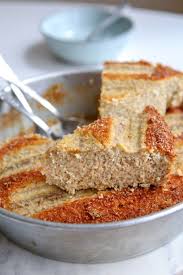 Gateau A La Banane Et A La Noix De Coco Recette Gateau Banane Gateau Banane Coco Bananes Trop Mures