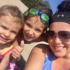 Lisa Windsor (@lmwindsor)