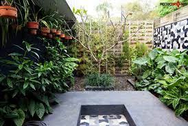 Fabricantes de fachaletas, bancas para jardines y piezas ornamentales a base de cemento para decoración de muros, paredes y espacios. Fachadas Y Muros Exteriores Ideas De Diseno Y Decoracion