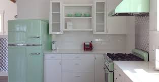 Wer seine küche mit einem kühlschrank ausstatten muss, kann zwischen einem einbaukühlschrank und einem standgerät. Big Chill Retro Kuhl Gefrierschrank Coolhouse De