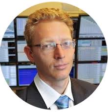 Jak super.cz už informoval, karel janeček (47) je jedním ze sedmi účastníků reality show milionář mezi námi. Karel Janecek