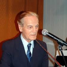 Jerzy połomski mieszka w jednej z kamienic na warszawskim mokotowie. Wiek Biografia Jerzy Polomski Last Fm
