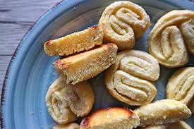 Quark Zucker Rollchen Einfaches Rezept Fur Leckere Quarkkekse Rezepte Kuchen Ohne Backen Lecker