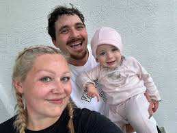 I'm in need of extra money. I can clean houses or do yard work. I'm also a  notary. Please let me know..