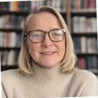 Erika Pohlman's Instagram, Twitter & Facebook