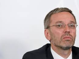 Immer wieder fällt österreichs innenminister herbert kickl mit umstrittenen aussagen zur migrationspolitik auf. Innenminister Herbert Kickl Will Tabus Brechen Politik Vol At
