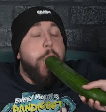 Ano sa tingin mo ang mga pinakanakakatawang mga pangyayari kay Caddy? :  r/Caddicarus