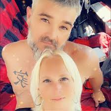 Seara N Daniel Chambers