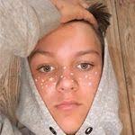 Brenda Uselton's Instagram, Twitter & Facebook