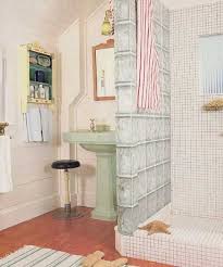 lil'pix#48: summer cottage bathroom
