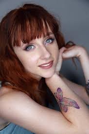 Kerry Bogert's Instagram, Twitter & Facebook