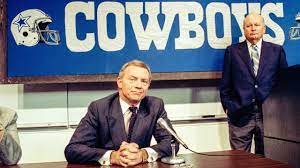 Dallas cowboys and their billionaire owner jerry jones have endured a rough 2020 on the field but jones says that he does have one thing to smile about: 30 Years Ago Jerry Jones Made His Biggest Deal