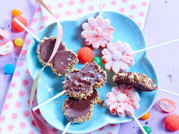 Pop Cakes Chocolat Et Fraise Framboise Recettes Recette Recette Pop Cake Chocolat Pop Cake Chocolat Chocolat