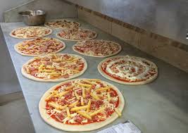 Pizza Napoletana Poncarale Bs Consegna A Domicilio Pizzeria D Asporto L Amalfitana