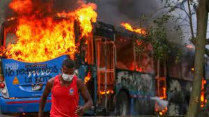 Protestan en antioquia, colombia contra reforma tributaria. Tp6nuk2j72dk4m