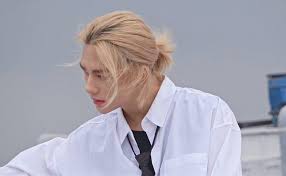 Hyunjin Pics On Twitter Kids Pictures Long Hair Do Long Hair Styles