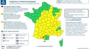 Dès le matin, des averses orageuses remontent de méditerranée. Pluie Inondation Le Departement De L Ariege Place En Vigilance Orange Lci