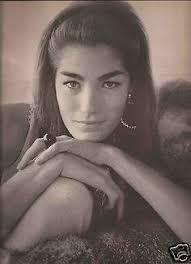 Who is Minnie Cushing dating? Minnie Cushing boyfriend, husband