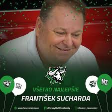 Býci majú dnes cieľ jasný, poraziť MAC 😎 Napokon však hráme v Budapešti na  štadióne Tüskecsarnok❗️ Stream: https://www.youtube.com/watch?v=SSE-X0XFJV8  Spolu za Zámky! 💚 #pripravenivitazit A bikák mai egyetlen céljuk, megverni  a MAC csapatát