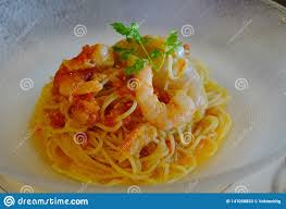 Nous vous livrons ici une recette de spaghetti aux fruits de mer savoureuse et super simple à réaliser ! Spaghetti De Fruits De Mer Pour Le Dejeuner Image Stock Image Du Nutrition Mangez 141058833
