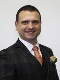 Bryan Woolf's Instagram, Twitter & Facebook