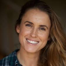 Alyssa Stringfellow's Instagram, Twitter & Facebook