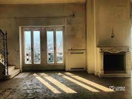 Sul portale cambiocasa.it sono stati trovati 136 annunci immobiliari di appartamenti in vendita nel comune di como. Appartamento Panoramico Como Cod 264