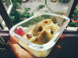Hmmm… cocok banget sebagai pembuka yang manis saat sahur dan berbuka. Resipi Puding Roti Kukus Berkuah Kastard Sedap Dan Cepat