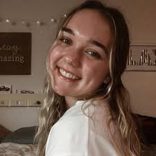 Jenna Betts (@jennabetts3)