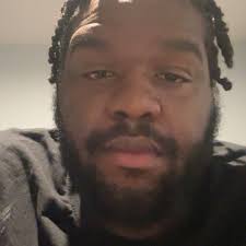 What team is available to run pro am 3s with a big and lock or guard n lock?