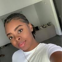 2400+ "Cassandra M." profiles