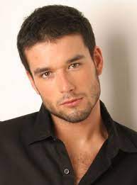 On tv, in 2016, he devoted himself to playing the villain ramses, achieving both national and international public and critical acclaim starring in the tv series. Sergio Marone Filmstarts De