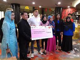 Disusuli dengan yang amat berhormat dato' menteri besar selangor, dato' seri amiruddin shari. Yayasan Raja Muda Yayasan Raja Muda Selangor Yrms Facebook