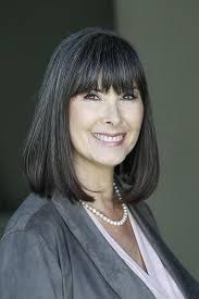 Distressing Damsels: A Fairy Tale Anthology: Divinity, Fantasia, Mckeating, Damien,  Adams, John C, Cole, C.J., VR, Anusha, Gilbert, Lyndsay E., Pease, Steve,  Cox, Sammi, Mihajlovic, Helen, Davon, Claire: 9781547079995: Amazon.com:  Books