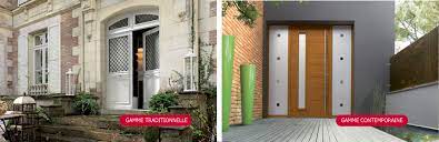 Son charme et ses déclinaisons illimitées font du bois et une matière intemporelle et adaptable à tous les types d'architectures. Porte D Entree Bois Bois Contemporain Traditionnel Arcades Et Baies