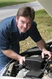 One supplying fuel from the tank to the filter, one directing fuel back to the tank from the filter, and one supplying fuel to the engine from the filter. How To Change A Fuel Filter Howstuffworks