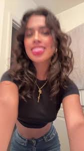 Victoria Pulliam's Instagram, Twitter & Facebook