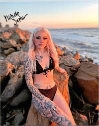 Nicole Saphir Sexy Hot Adult Model Autographed Signed 8x10 Photo COA Proof  22 | eBay